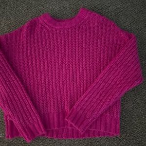 American Eagle sweater